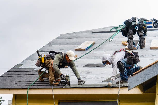 Professional Roof Installation technician working in Old Greenwich, CT